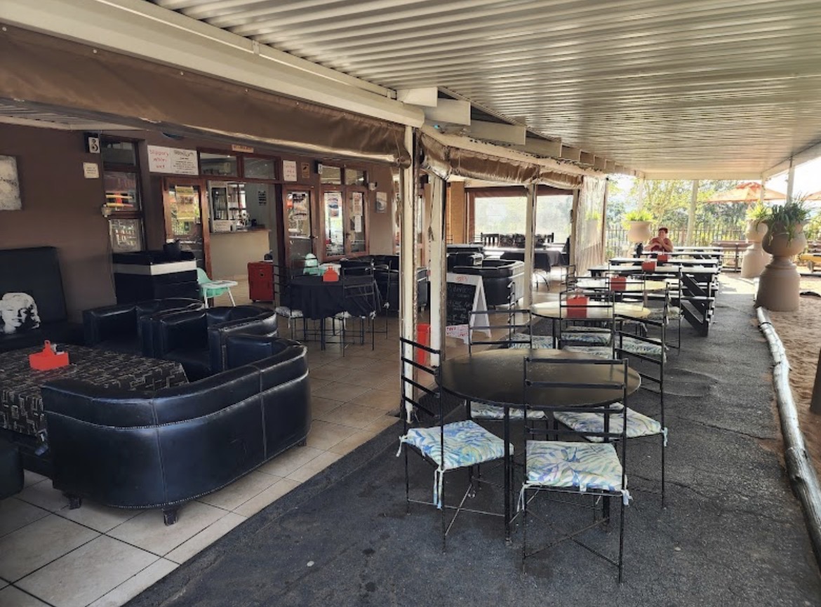 Marula's warm outdoor dining atmosphere